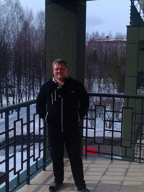 Знакомства Киров, фото мужчины Алексей, 43 года Овен. Хочет познакомиться для серьёзных отношений