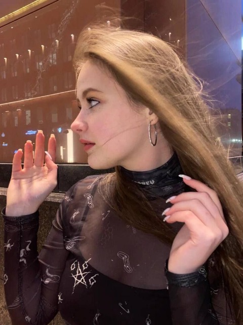 Знакомства Нижний Новгород (НН), фото девушки Вероника, 20 лет Близнецы. Хочет познакомиться для создания семьи