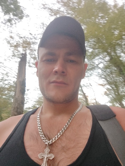 Александр, 33 года, Козерог