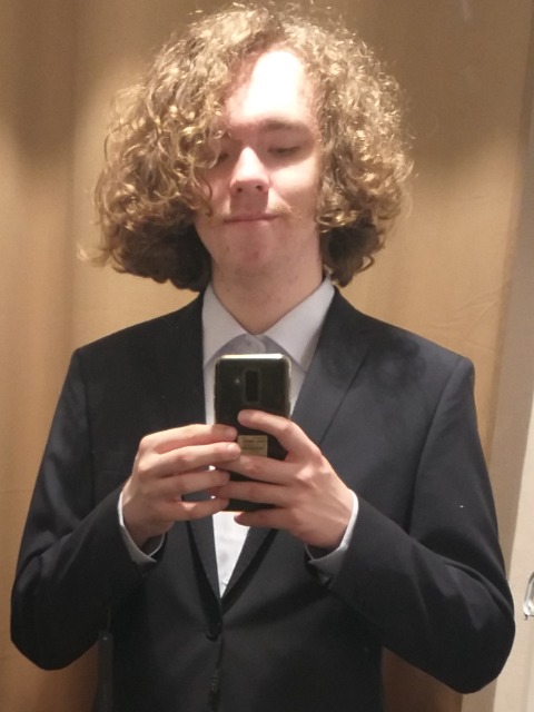 Александр, 22 года, Дева