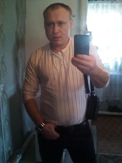 Макс, 42 года, Телец