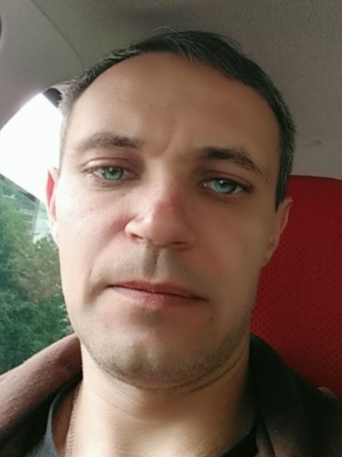 Знакомства Домодедово, фото мужчины Владимир, 40 лет, Скорпион, познакомится для серьёзных отношений и романтики