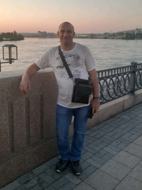 Виктор, 52 года, Рак
