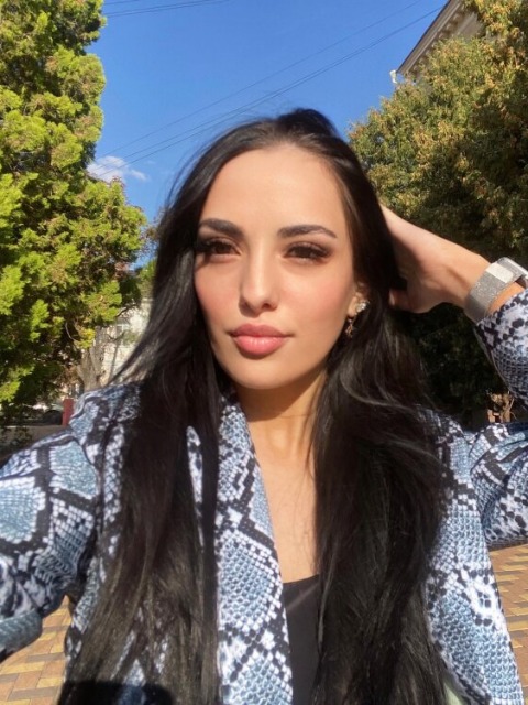 Знакомства Краснодар (КРД), фото девушки Амира, 21 год Стрелец. Хочет познакомиться для флирта и встреч