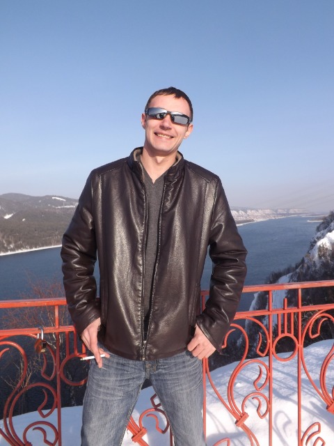 Знакомства Домодедово, фото мужчины Владимир, 40 лет, Скорпион, познакомится для серьёзных отношений и романтики