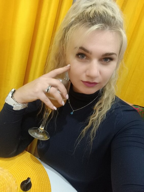 Знакомства Челябинск (ЧЛБ), фото девушки Любовь, 29 лет Водолей. Хочет познакомиться для серьёзных отношений